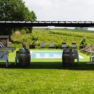 4* Aparthotel Chateau De Tauzies, The Originals Relais