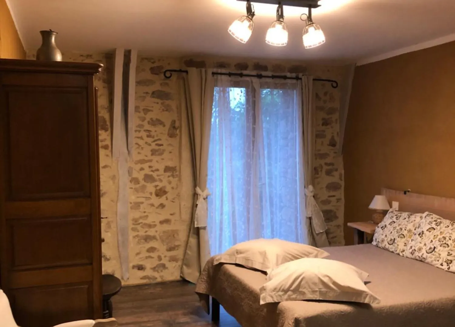 Ecuries De Saint Maurice- Maison D'Hotes De Gondou Lacapelle-Marival Bed & Breakfast