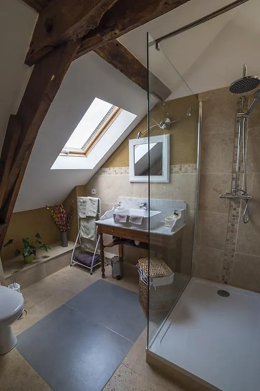 Ecuries De Saint Maurice- Maison D'Hotes De Gondou Lacapelle-Marival Bed & Breakfast